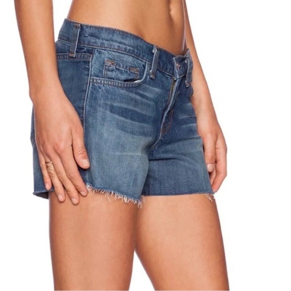 J Brand‎ Women’s Blue Denim Cutoff Shorts Size 31”